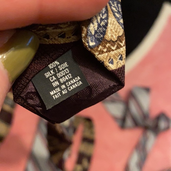 Vintage Silk Christian Dior & Oscar De La Renta Tie - Picture 8 of 8